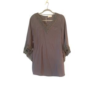 Blush- women’s  gray Crochet with Bell Sleeves size Small